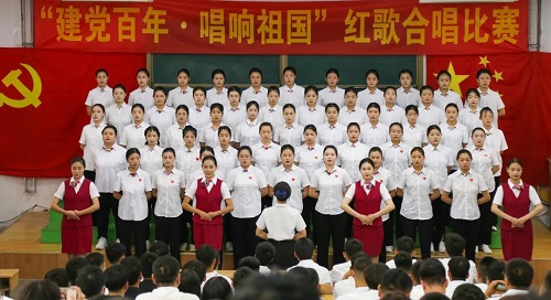 石家庄东华铁路学校学生参加红歌比赛